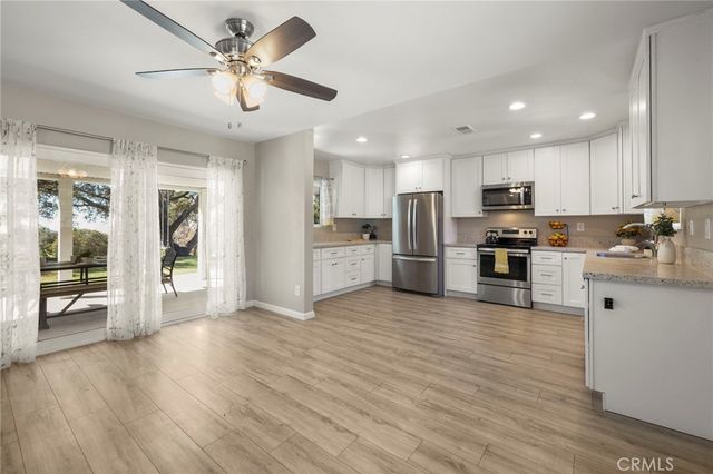 $948,800 | 6472 Rainbow Heights Road, Rainbow, CA 92028