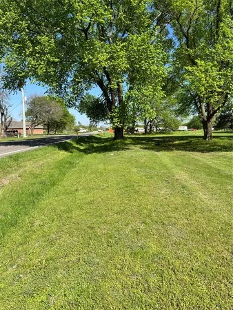 $135,000 | 1202 Sherman Street, Tioga, TX 76271