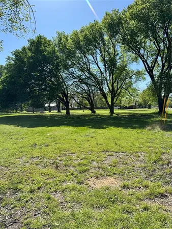 $135,000 | 1202 Sherman Street, Tioga, TX 76271