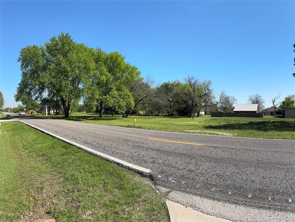 1202 Sherman Street Tioga, TX 76271 - Photo 6 of 6