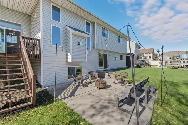 $425,000 | 21453 Lena Trail, Big Lake, MN 55309