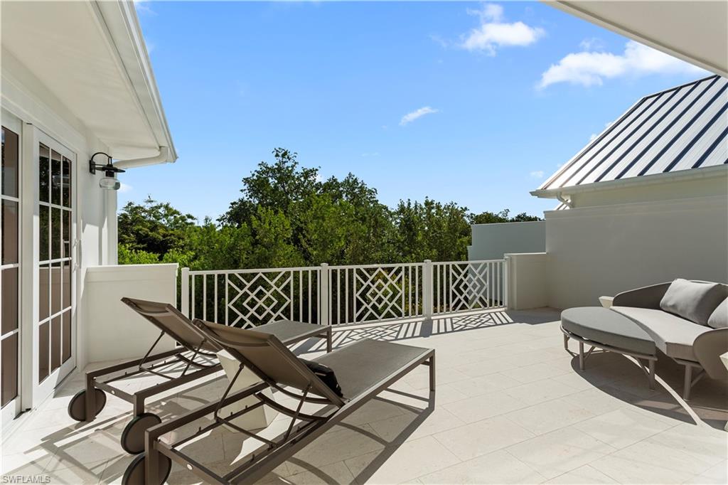 61 14th Street South Naples, FL 34102 - Photo 26 of 40