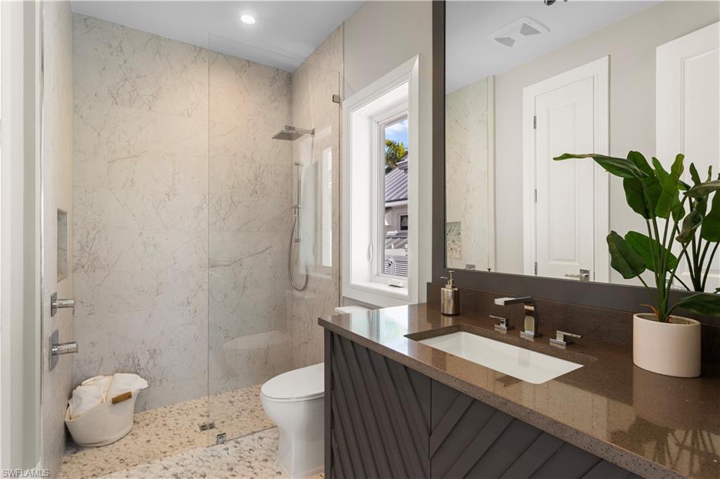61 14th Street South Naples, FL 34102 - Photo 31 of 40