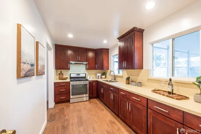 $1,299,000 | 15 Garden Street, Redwood City, CA 94063