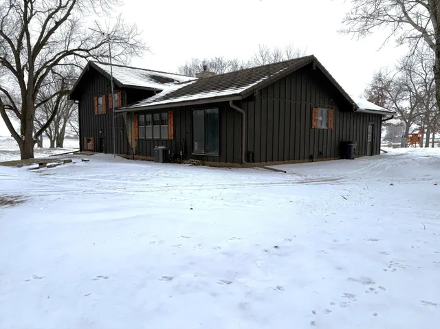 $700,000 | 5114 Northeast 46th Street, Owatonna, MN 55060