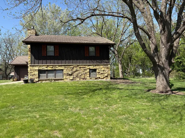 $700,000 | 5114 Northeast 46th Street, Owatonna, MN 55060