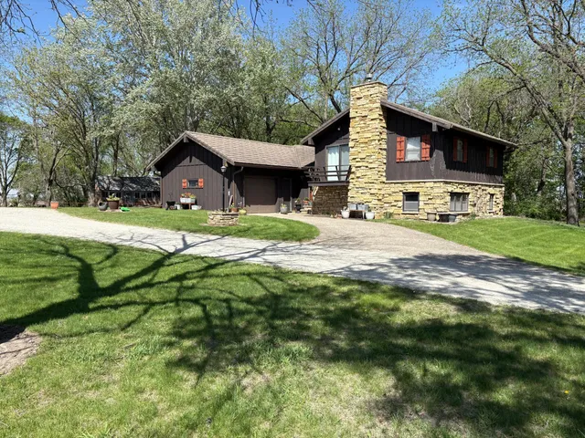 $700,000 | 5114 Northeast 46th Street, Owatonna, MN 55060