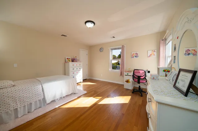 $650,000 | 36 Ford Street, Hamden, CT 06517