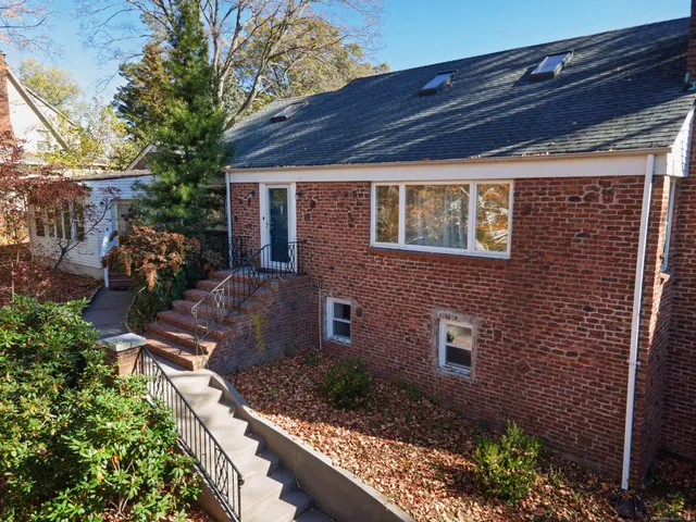 $650,000 | 36 Ford Street, Hamden, CT 06517