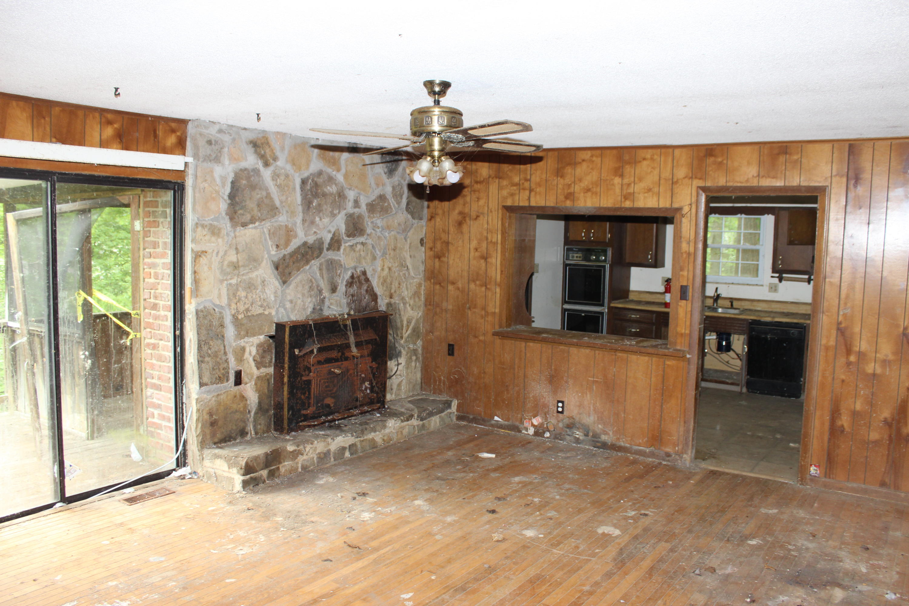 108 Windgate Road Oak Ridge, TN 37830 - Photo 17 of 27 IMG_8096