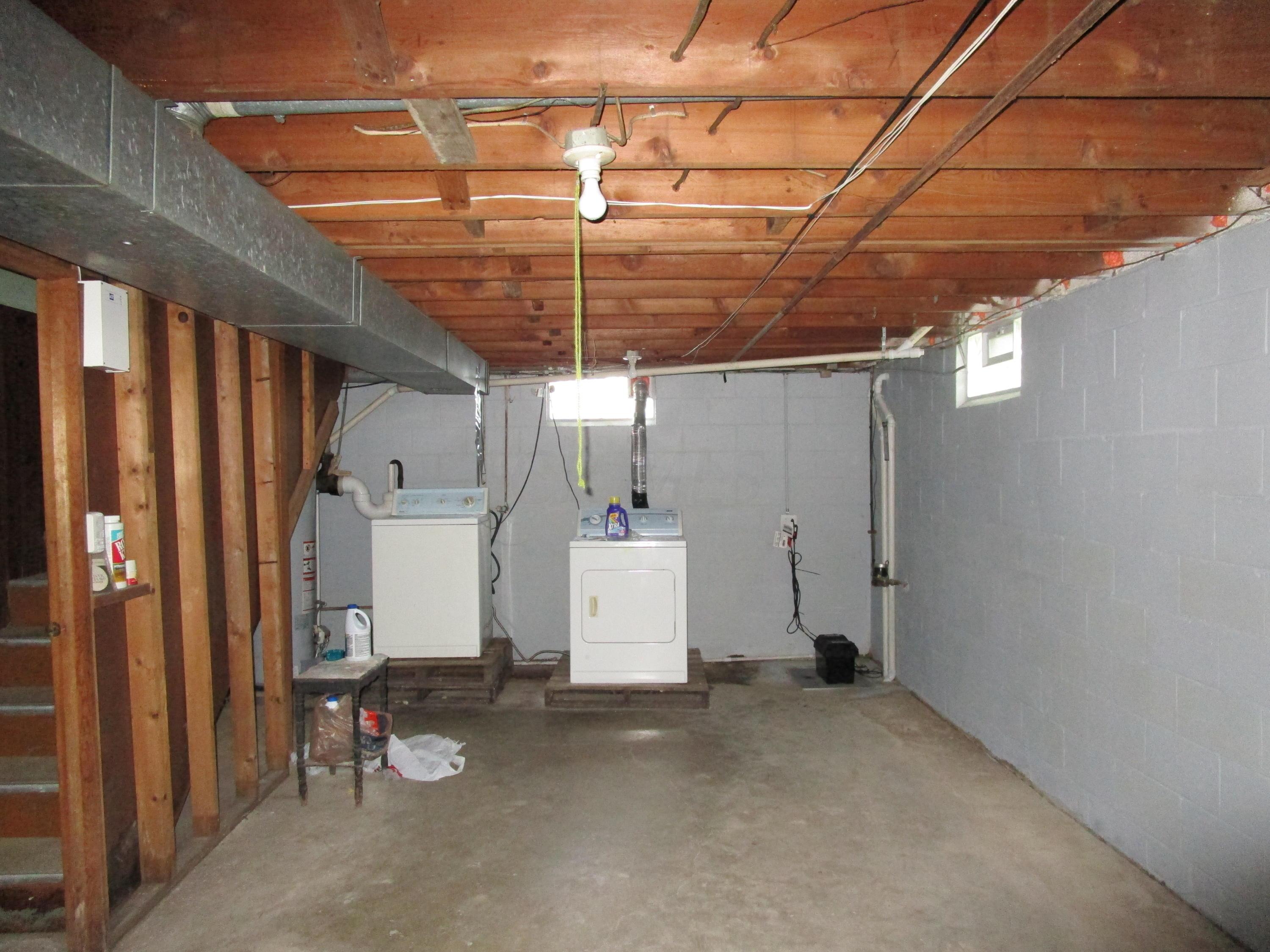 1595 Dewberry Road Columbus, OH 43207 - Photo 20 of 22 Gallery Image 20