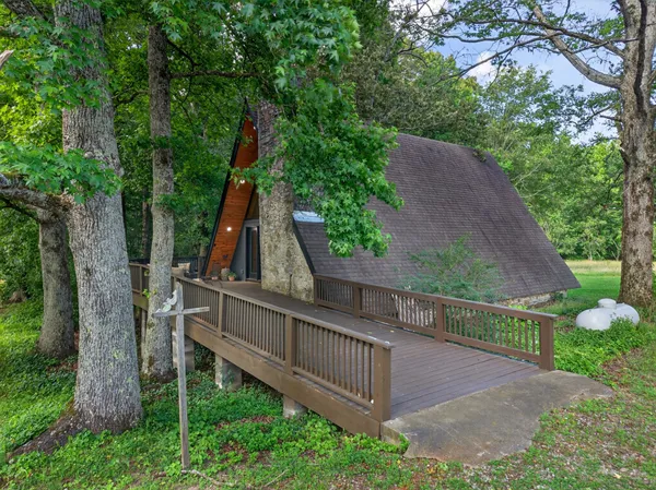 $989,900 | 123 Jones Road, Taft, TN 38488