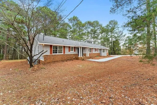 $400,000 | 2865 White Court, Conyers, GA 30012