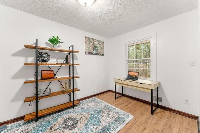 $400,000 | 2865 White Court, Conyers, GA 30012