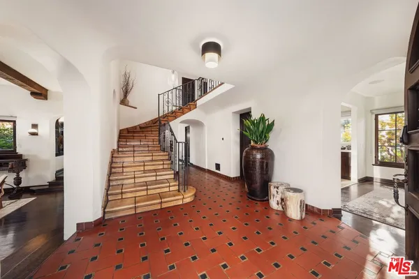 $3,199,000 | 615 South Highland Avenue, Los Angeles, CA 90036
