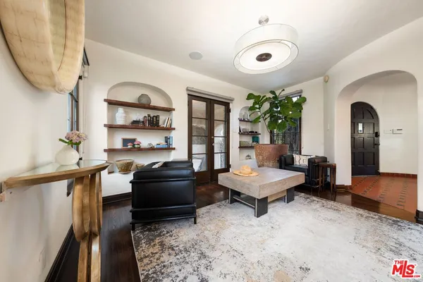 $3,199,000 | 615 South Highland Avenue, Los Angeles, CA 90036