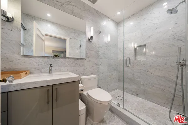 $3,199,000 | 615 South Highland Avenue, Los Angeles, CA 90036