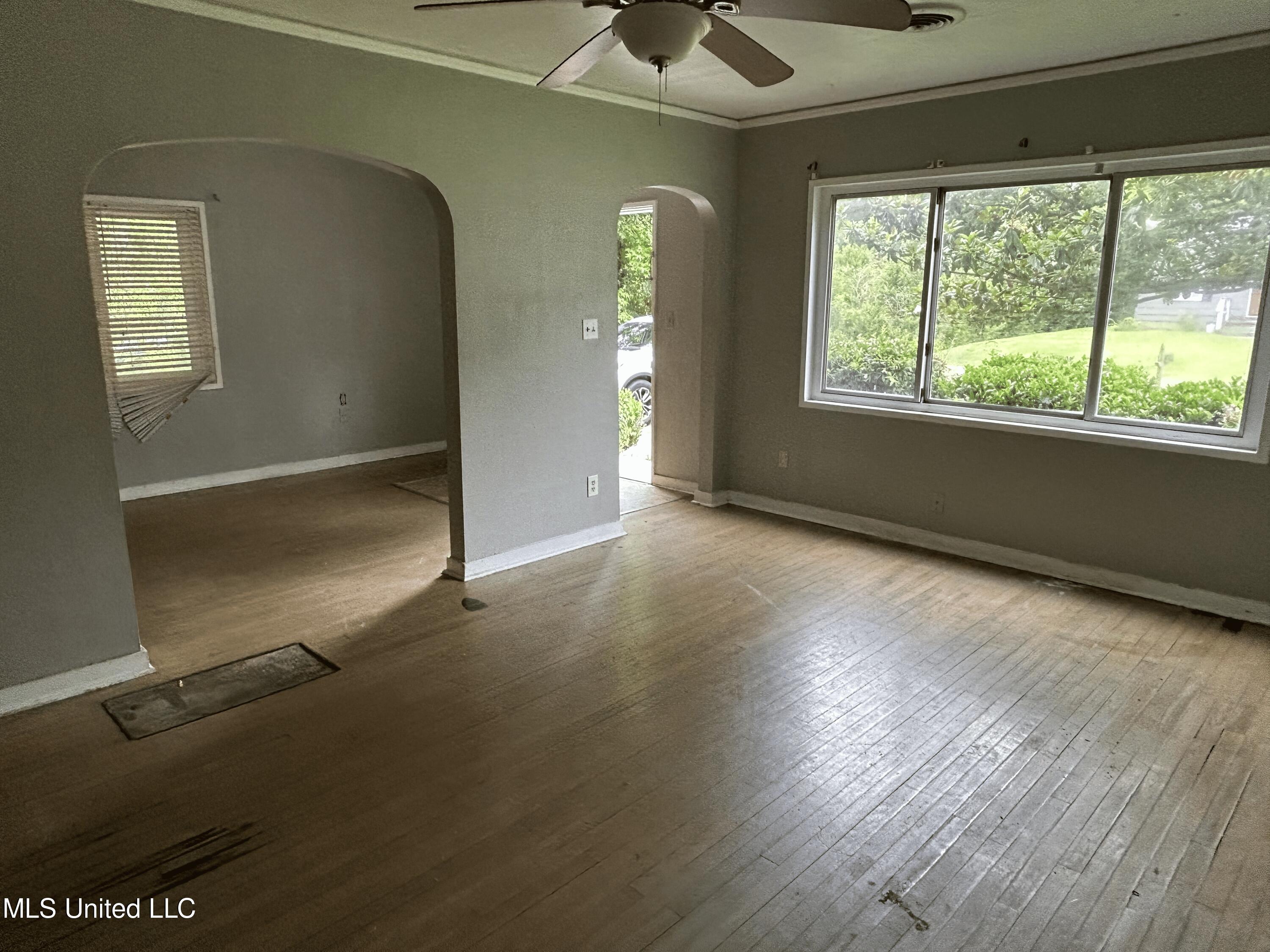 748 Lawrence Road Jackson, MS 39206 - Photo 6 of 12 IMG_6972