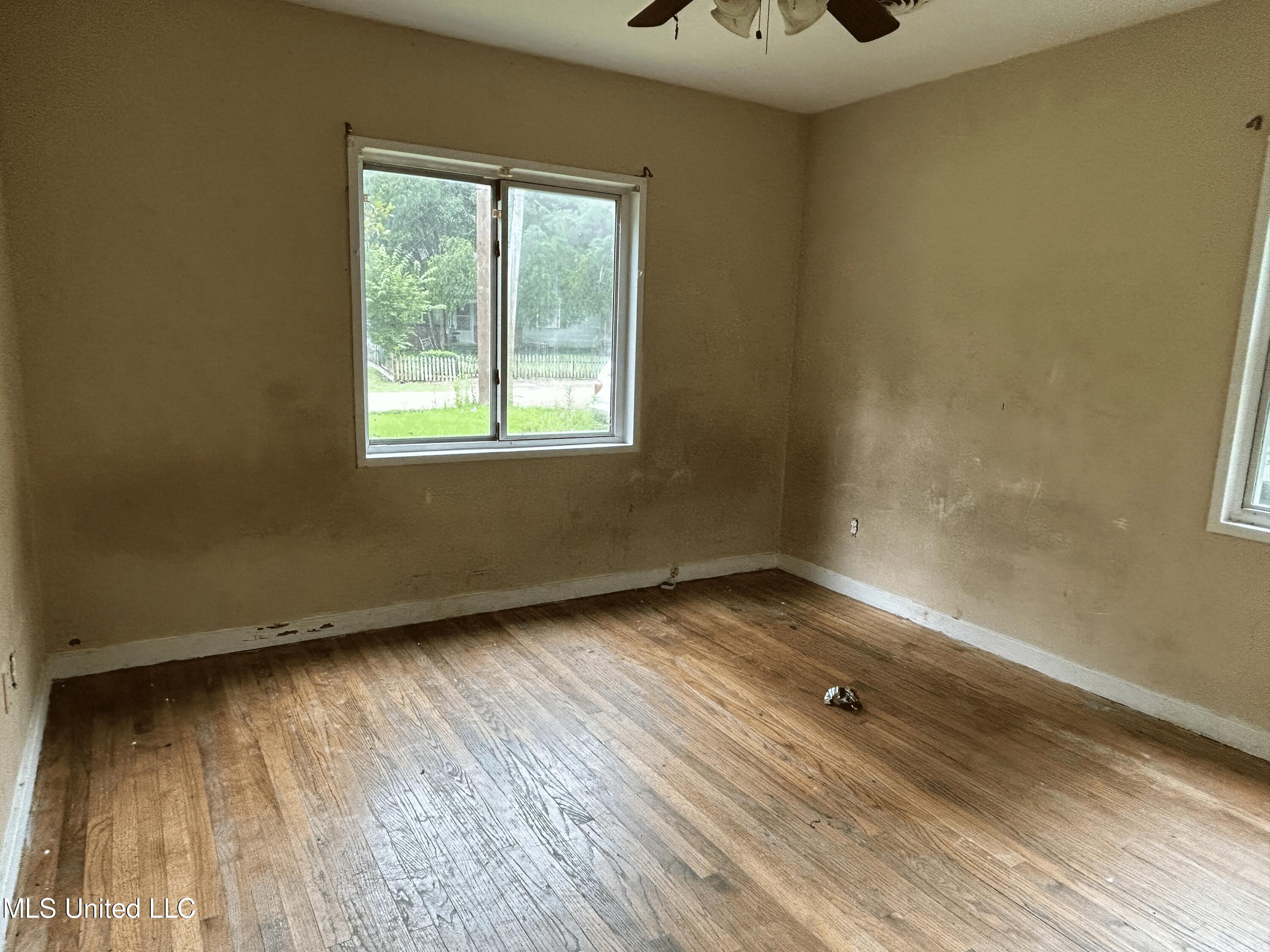 748 Lawrence Road Jackson, MS 39206 - Photo 8 of 12 IMG_6970