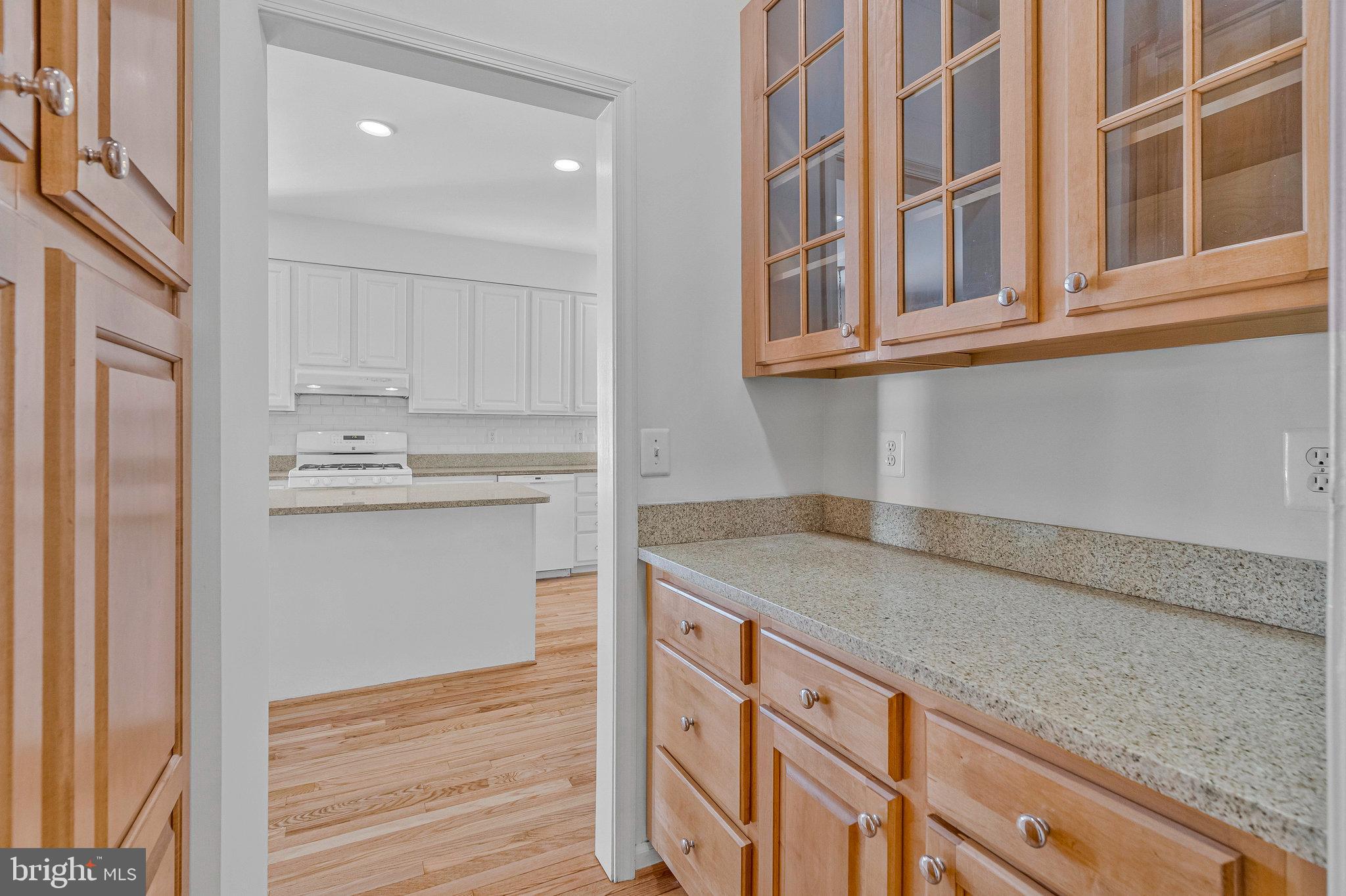 4401 Shirley Gate Road Fairfax, VA 22030 - Photo 12 of 67 Gallery Image 12
