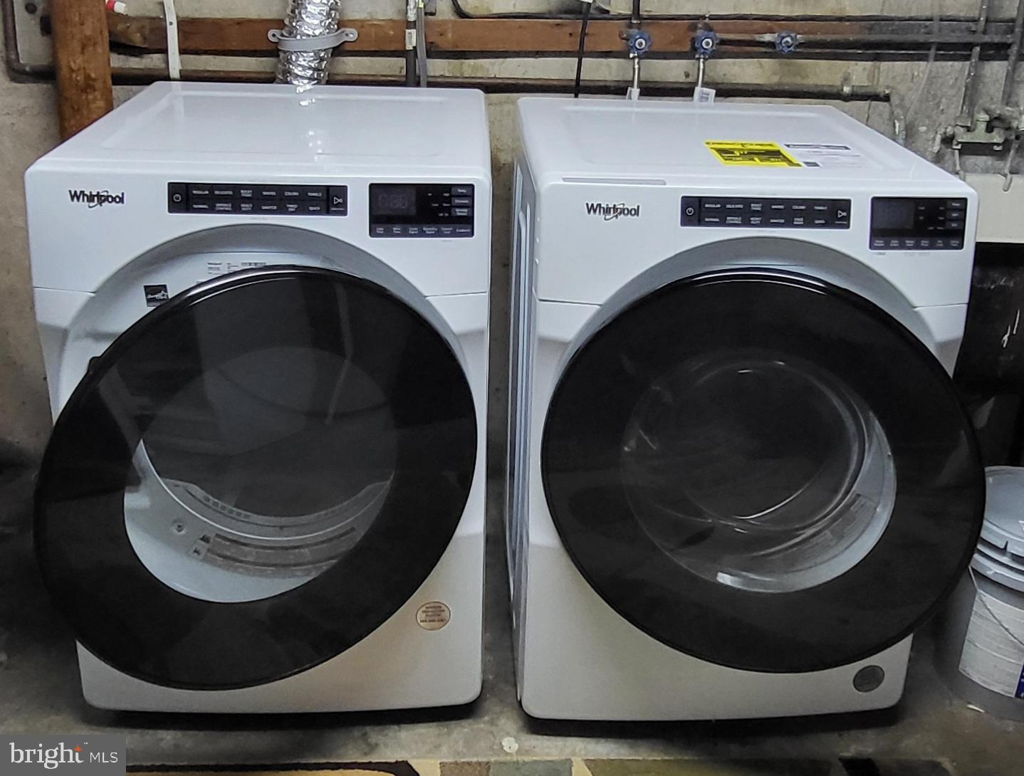 37 Schuyler Road Springfield, PA 19064 - Photo 24 of 29 a utility room with dryer and washer