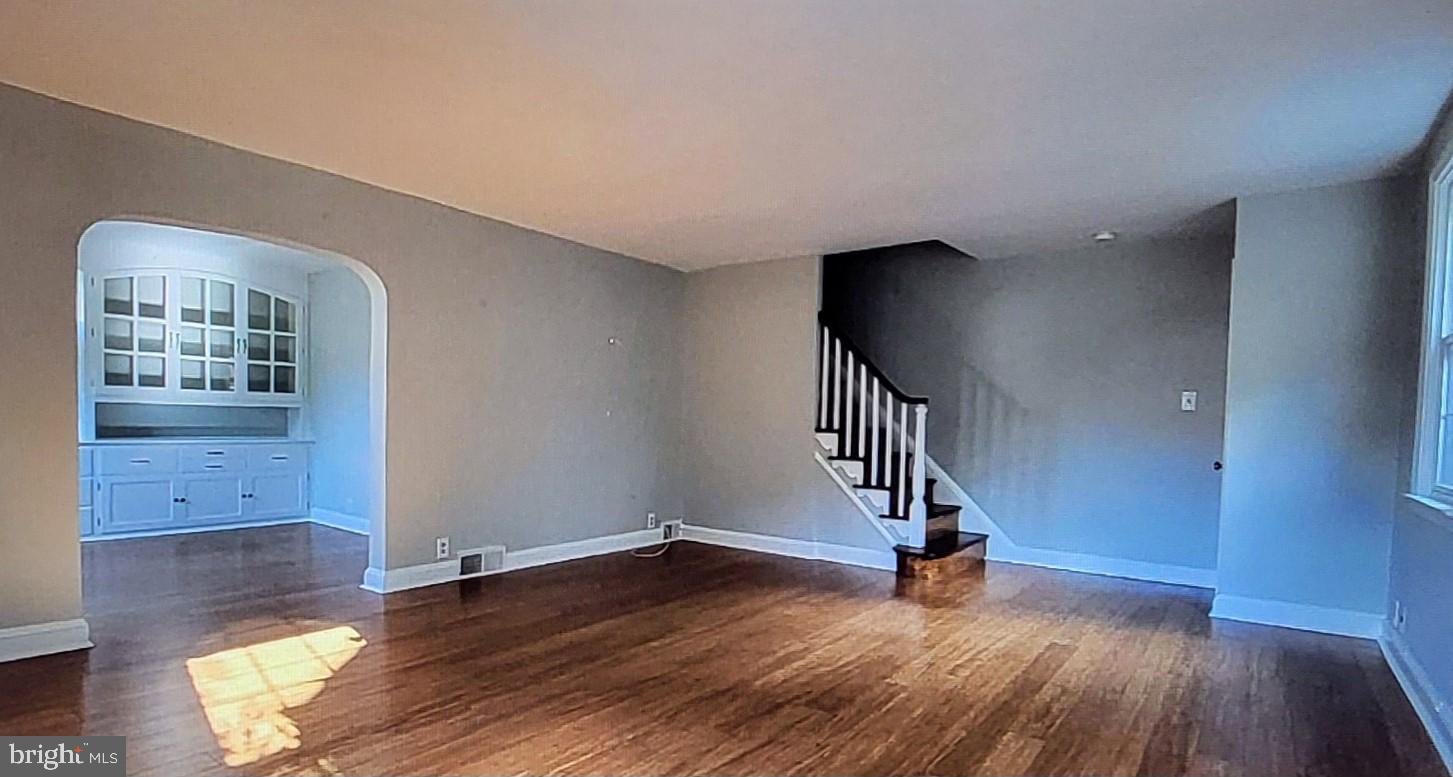 37 Schuyler Road Springfield, PA 19064 - Photo 4 of 29 a view of an entryway with wooden floor