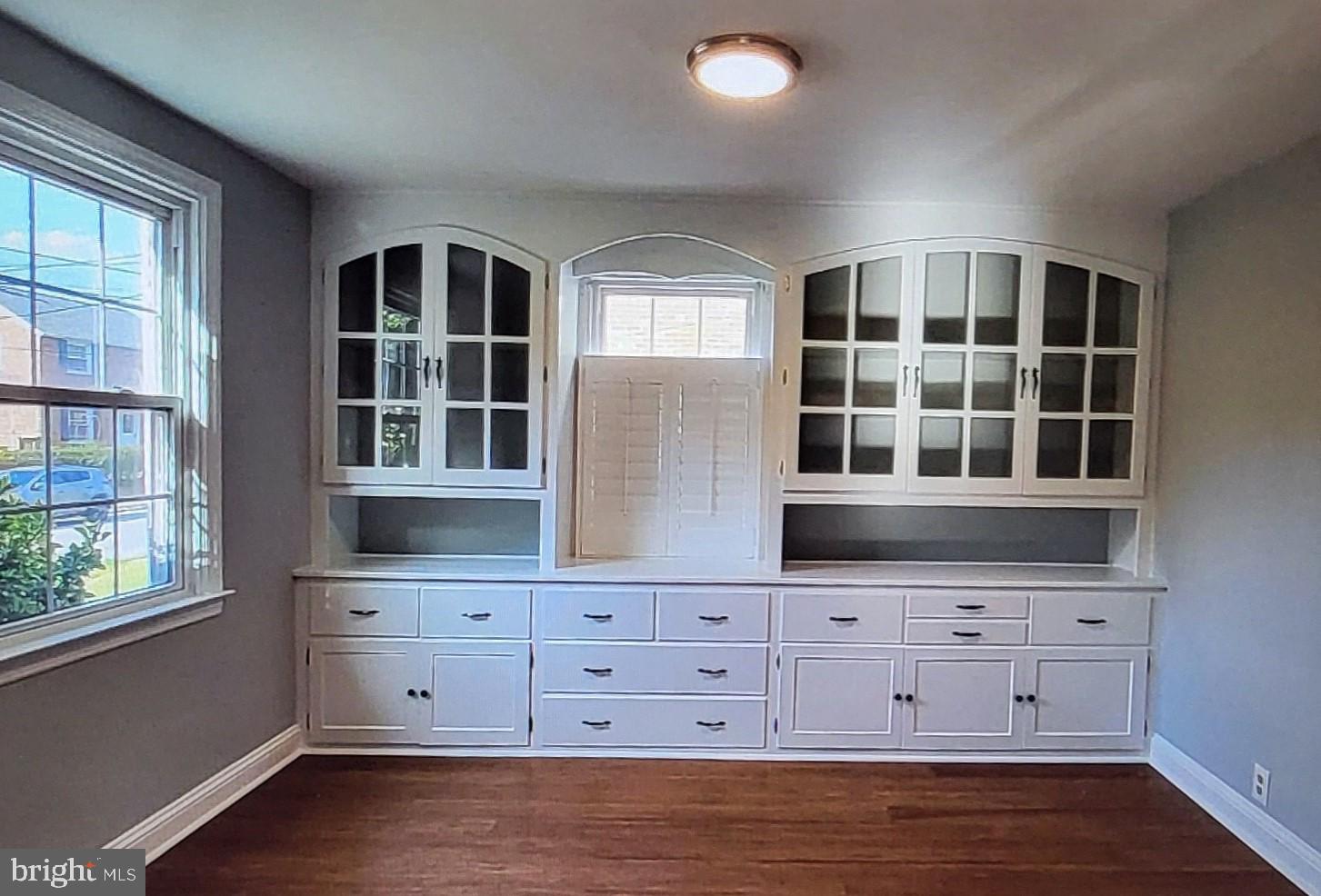 37 Schuyler Road Springfield, PA 19064 - Photo 5 of 29 wooden floor in an empty room with a window