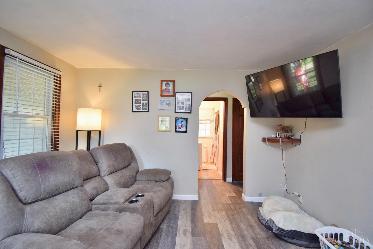 6306 West Fork Road Cincinnati, OH 45247 - Photo 8 of 39