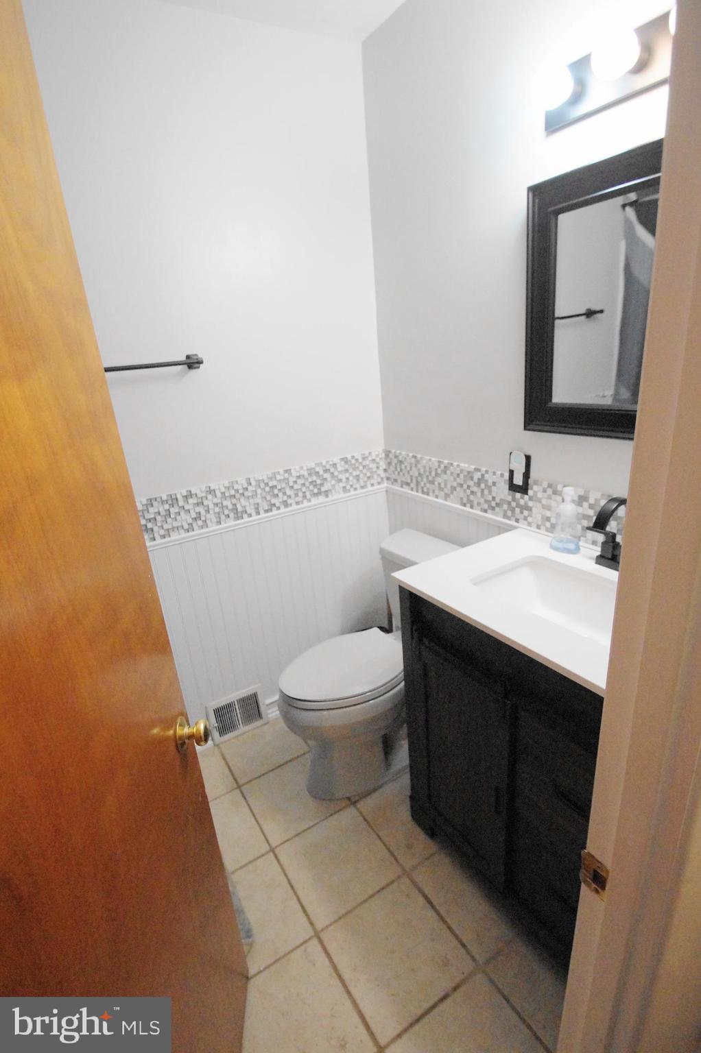 368 Newtown Road Warminster, PA 18974 - Photo 22 of 32 Gallery Image 22