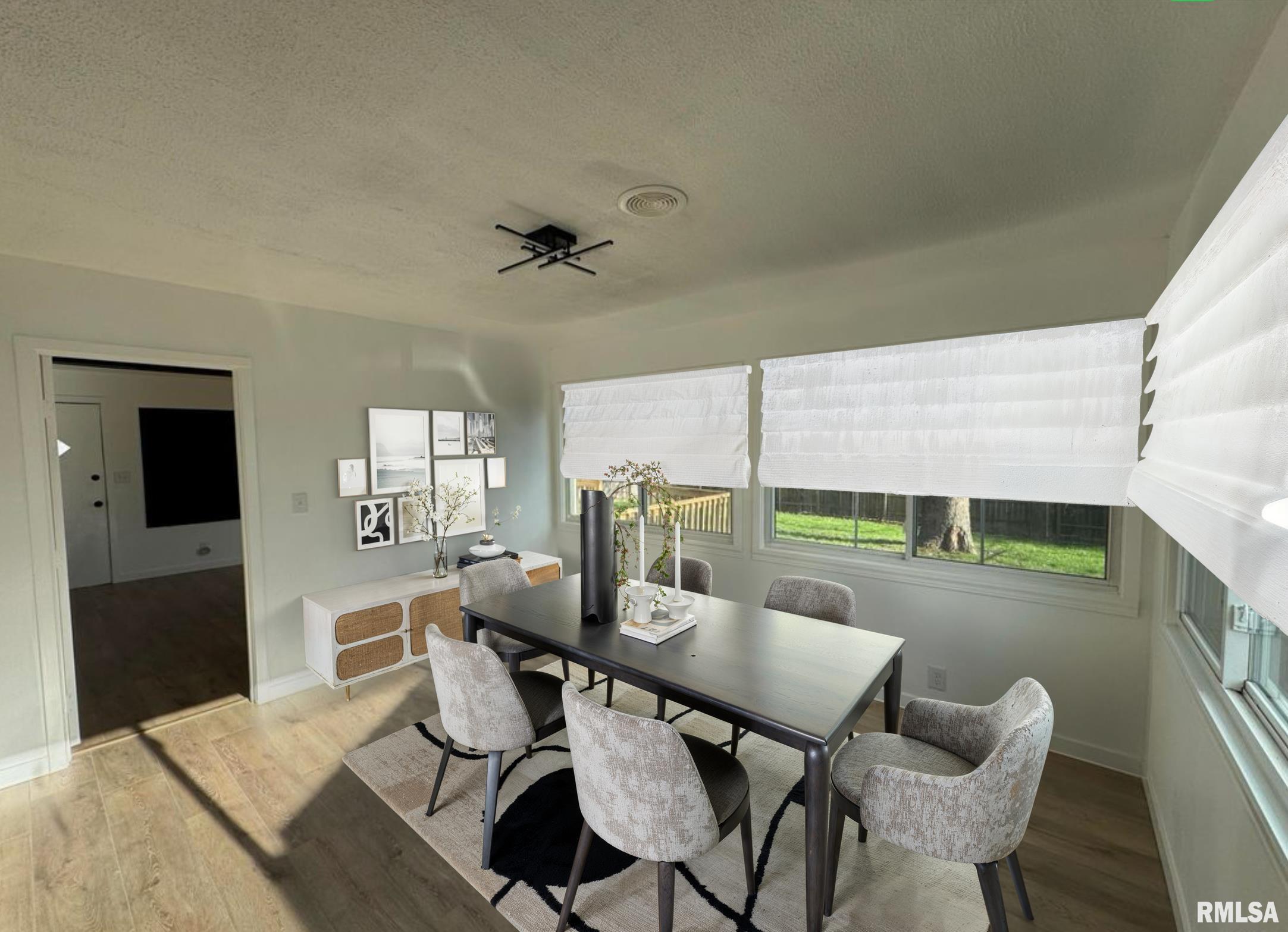 806 West Ridgemont Road Peoria, IL 61614 - Photo 17 of 47 Gallery Image 17