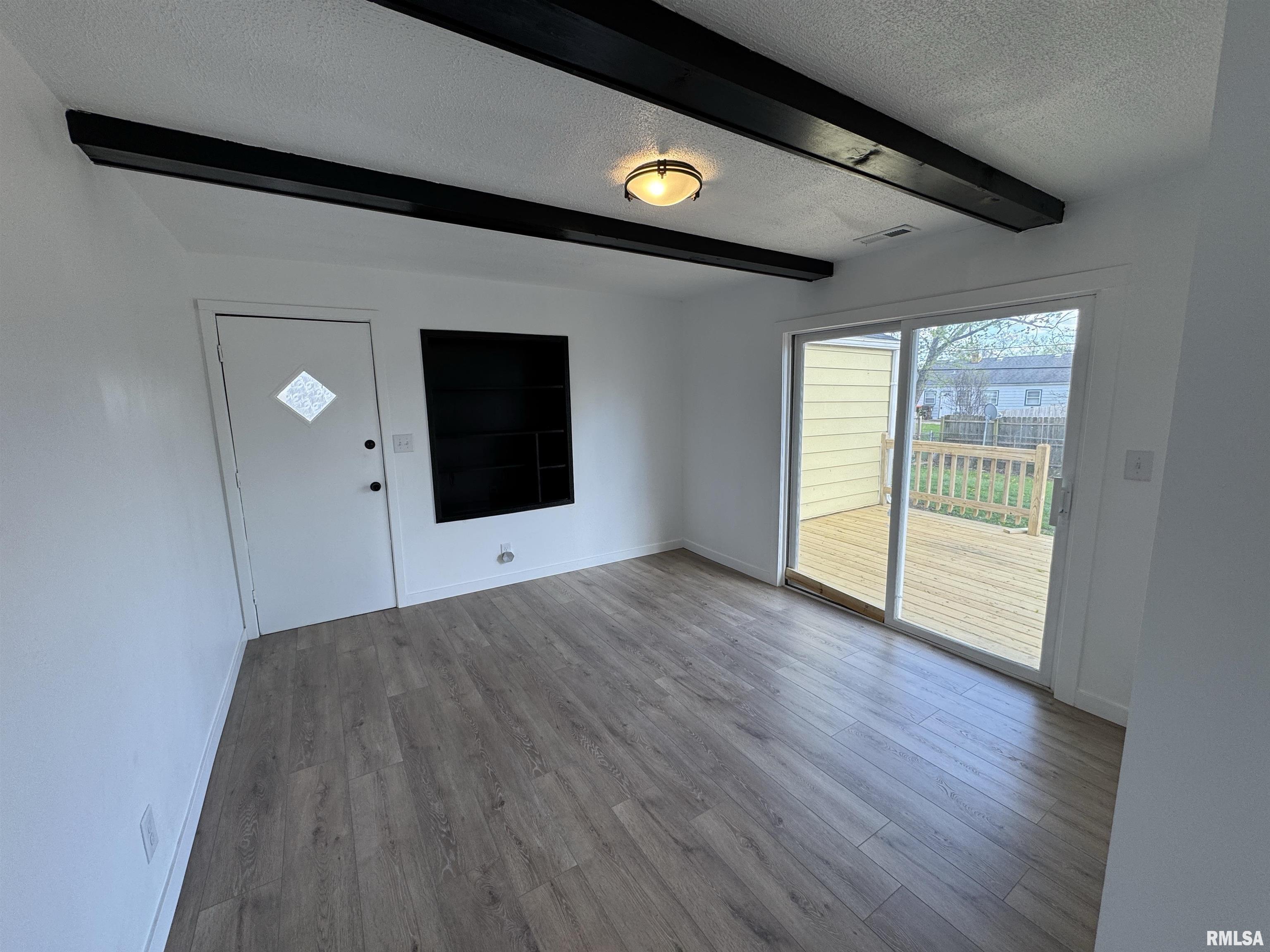 806 West Ridgemont Road Peoria, IL 61614 - Photo 29 of 47 Gallery Image 29