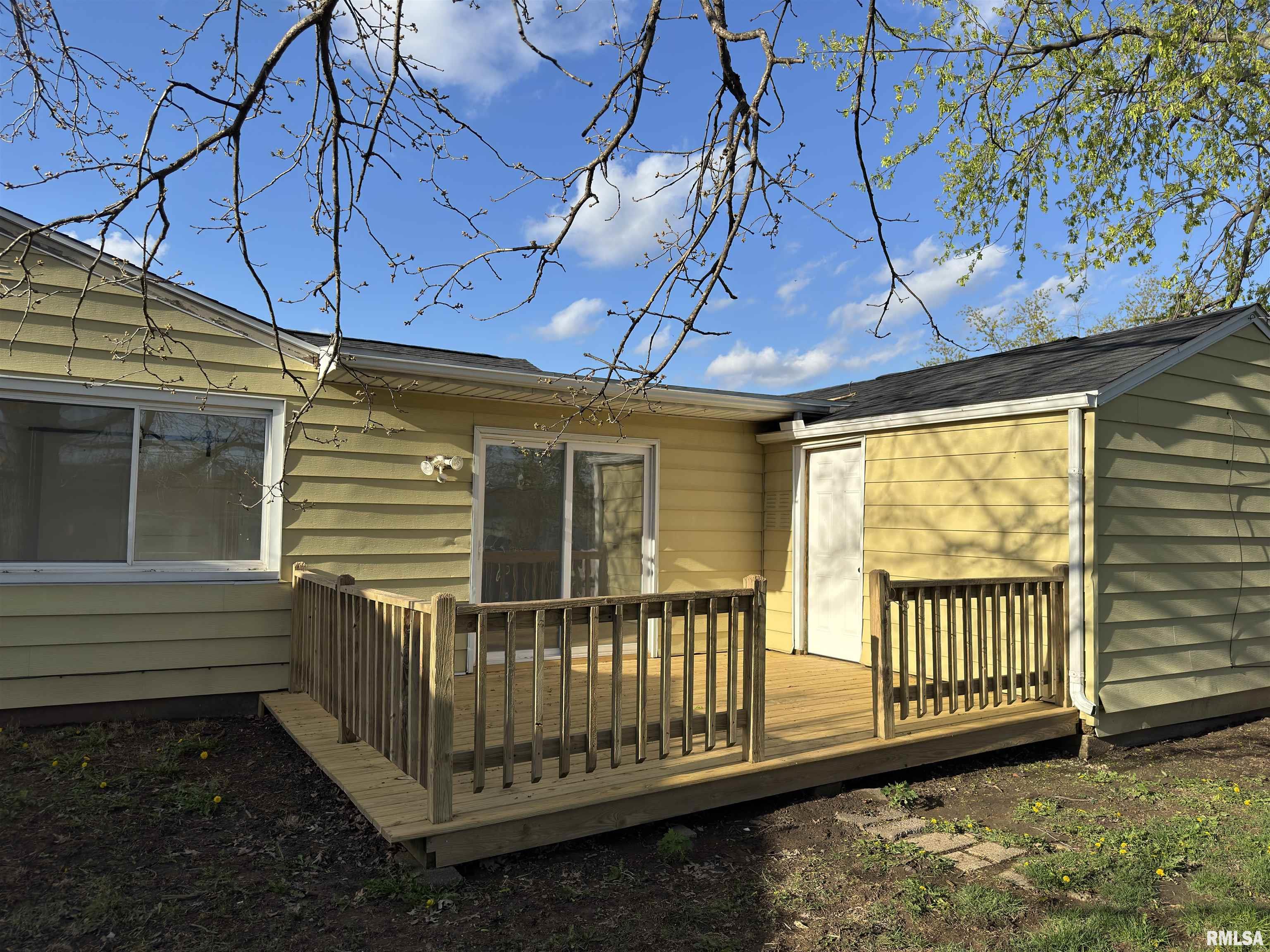 806 West Ridgemont Road Peoria, IL 61614 - Photo 41 of 47 Gallery Image 41