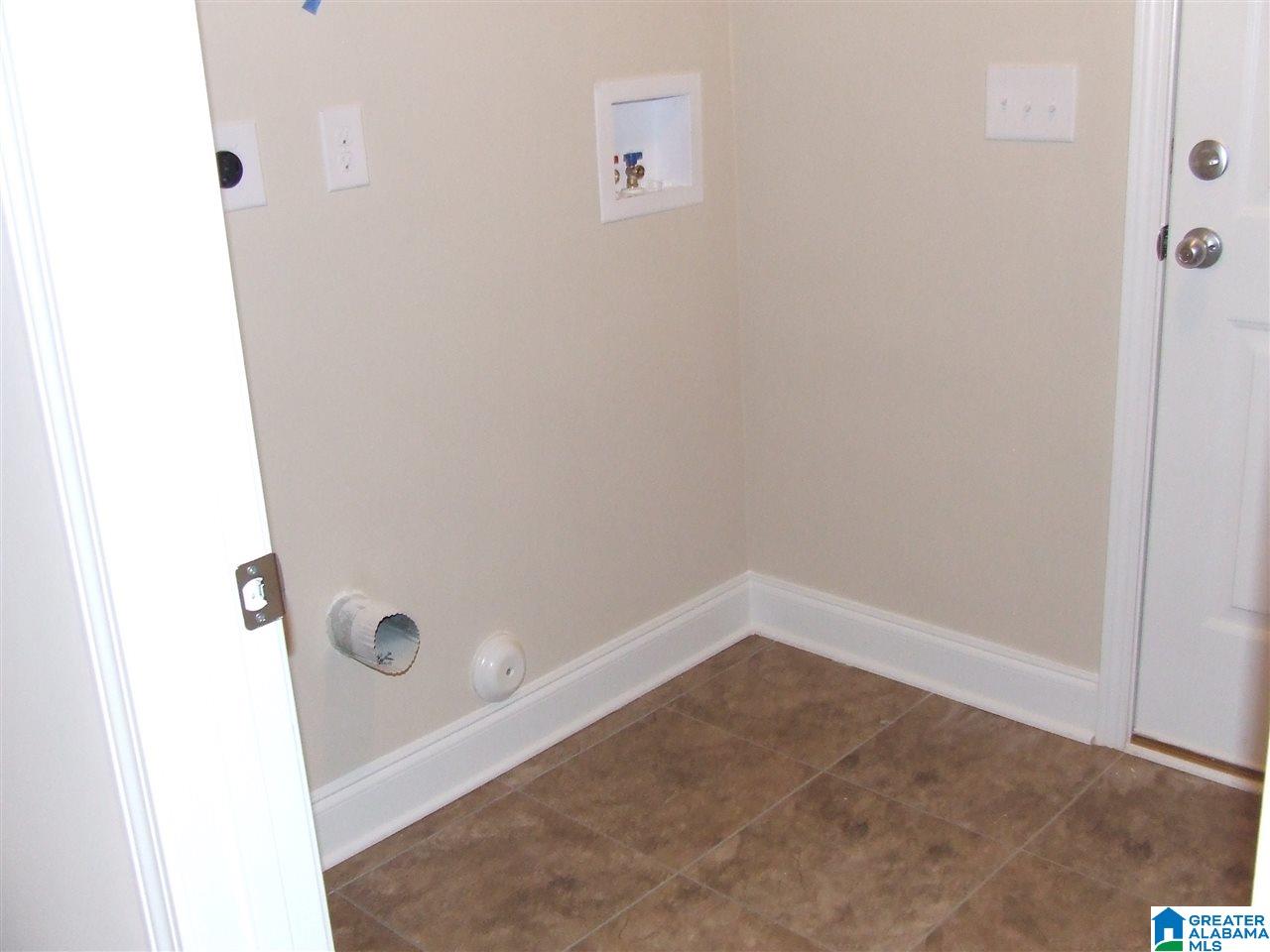 348 Vincent Street Alabaster, AL 35007 - Photo 24 of 34