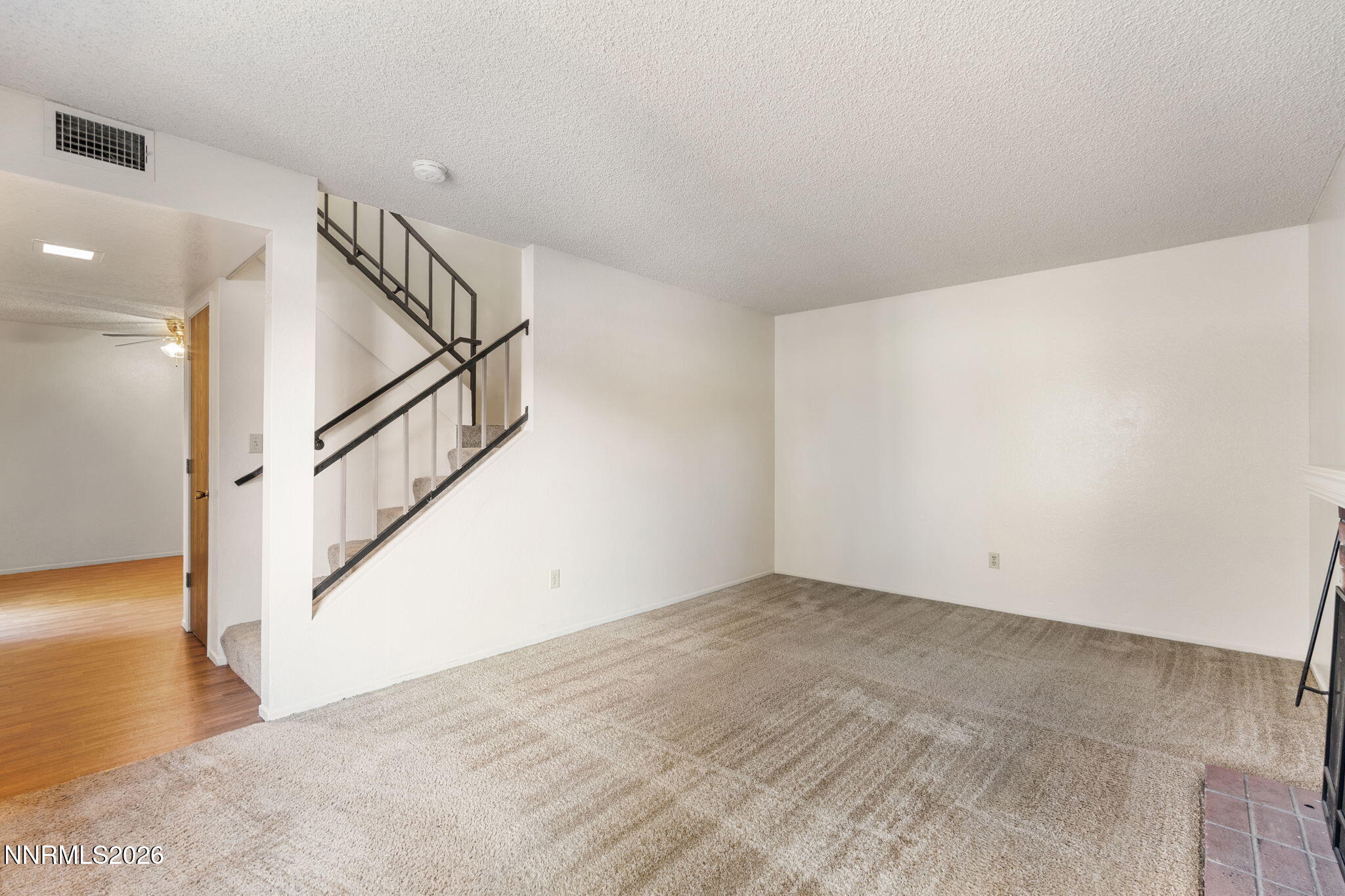 4516 Matich Drive Reno, NV 89502 - Photo 4 of 28 7-web-or-mls-DSC05643