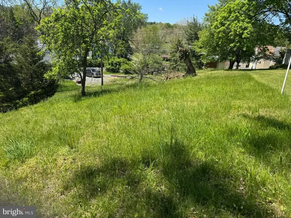 $19,000 | 0 Cedar Top Road, Reading, PA 19607