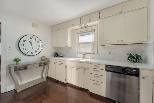 $275,000 | 7300 35th Avenue, Kenosha, WI 53142