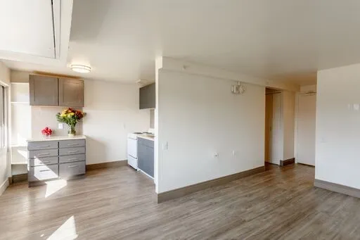 $1,166 | 1523 Quitman Street, Denver, CO 80204