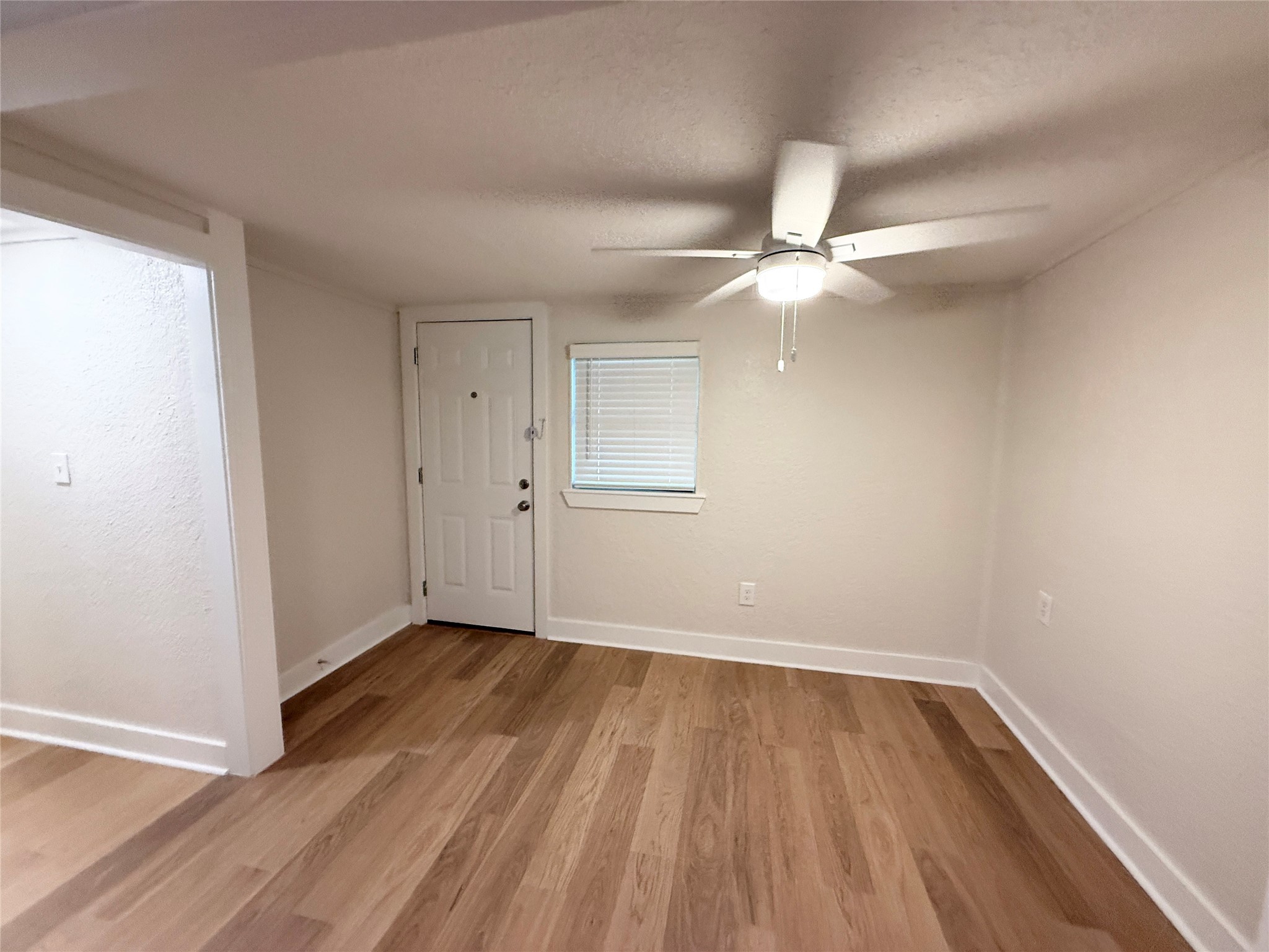 14070 South Highway 288b, Unit 1 Angleton, TX 77515 - Photo 9 of 19