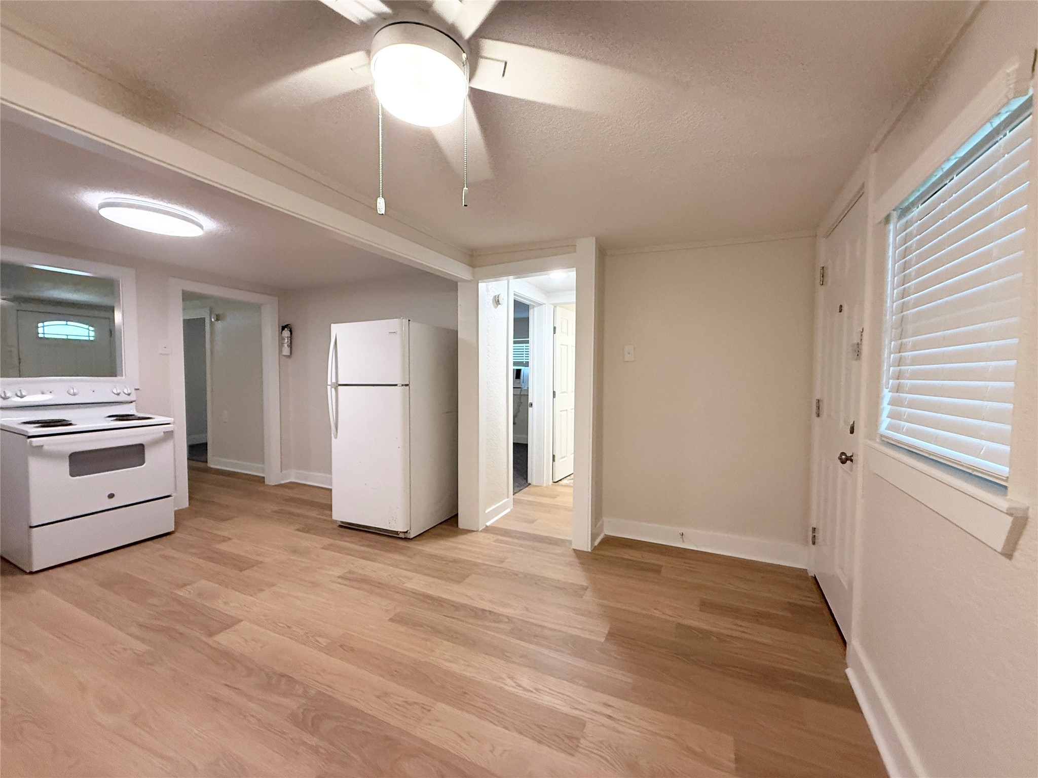 14070 South Highway 288b, Unit 1 Angleton, TX 77515 - Photo 10 of 19