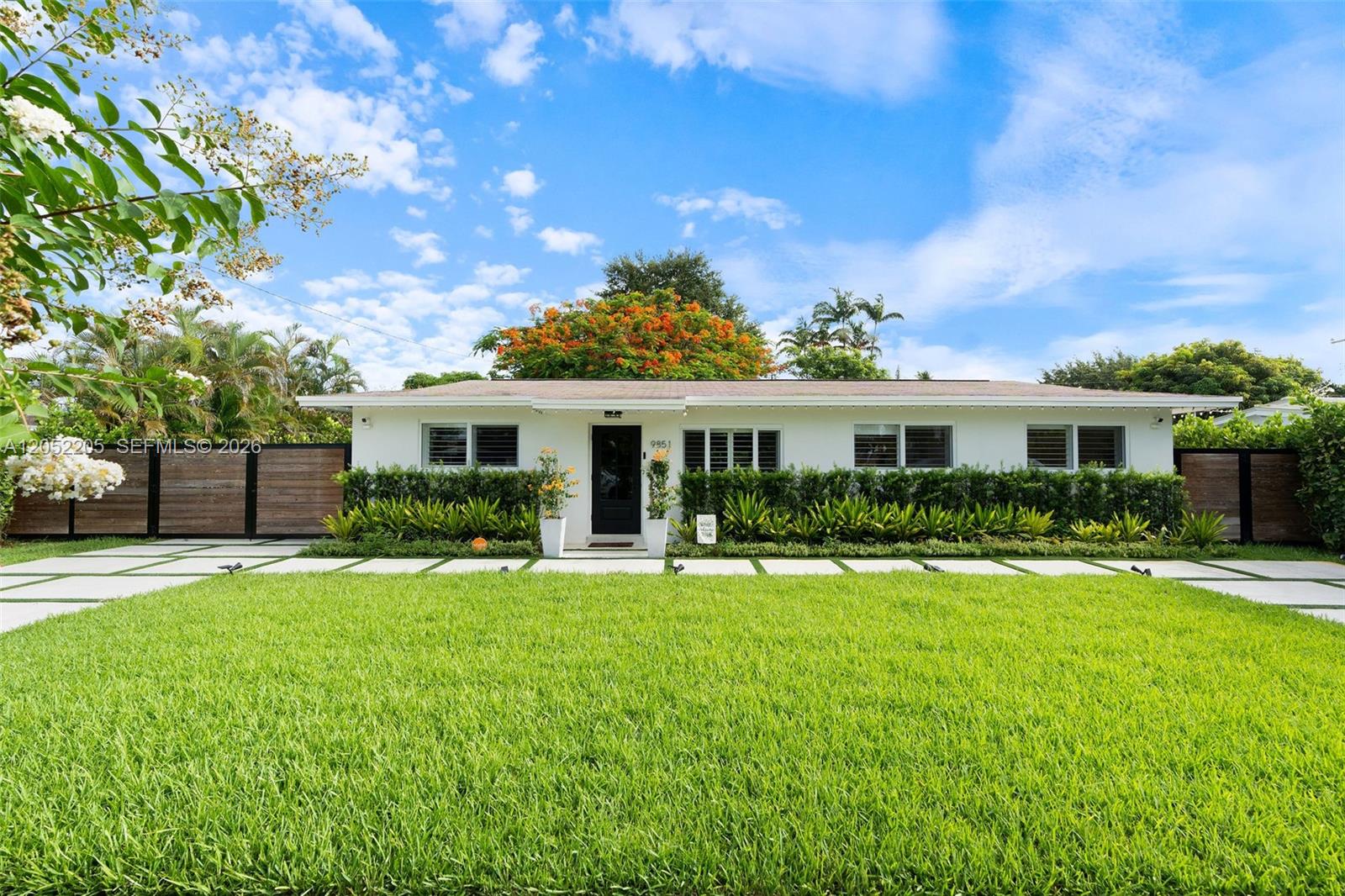 9851 Southwest 85th Terrace Miami, FL 33173 - Photo 2 of 34