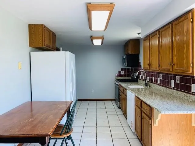 $1,350,000 | 4825 North 123rd Street, Kansas City, KS 66109