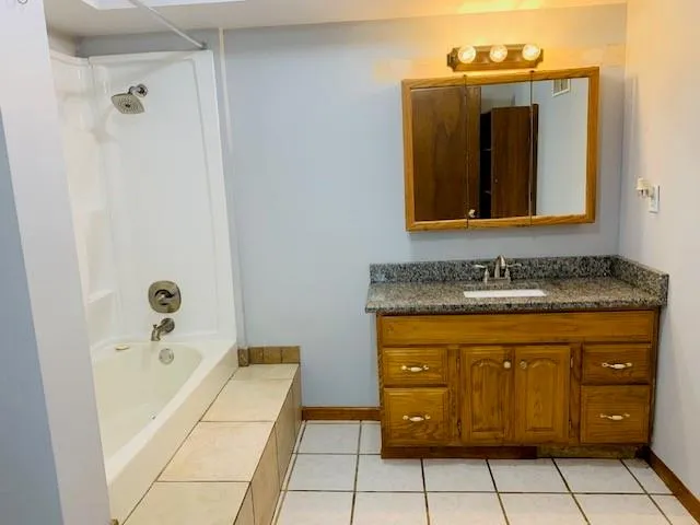 $1,350,000 | 4825 North 123rd Street, Kansas City, KS 66109