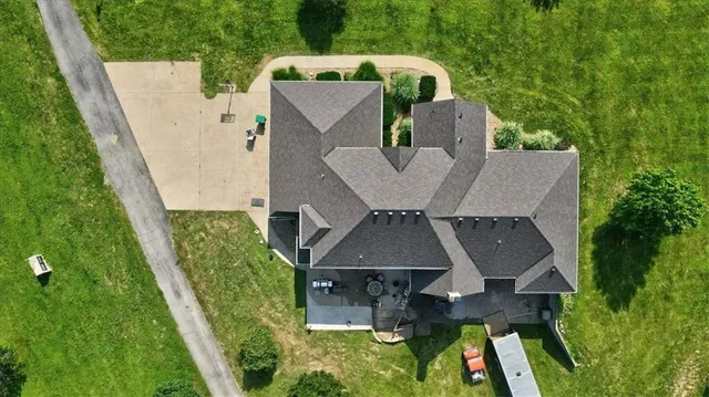 $1,350,000 | 4825 North 123rd Street, Kansas City, KS 66109