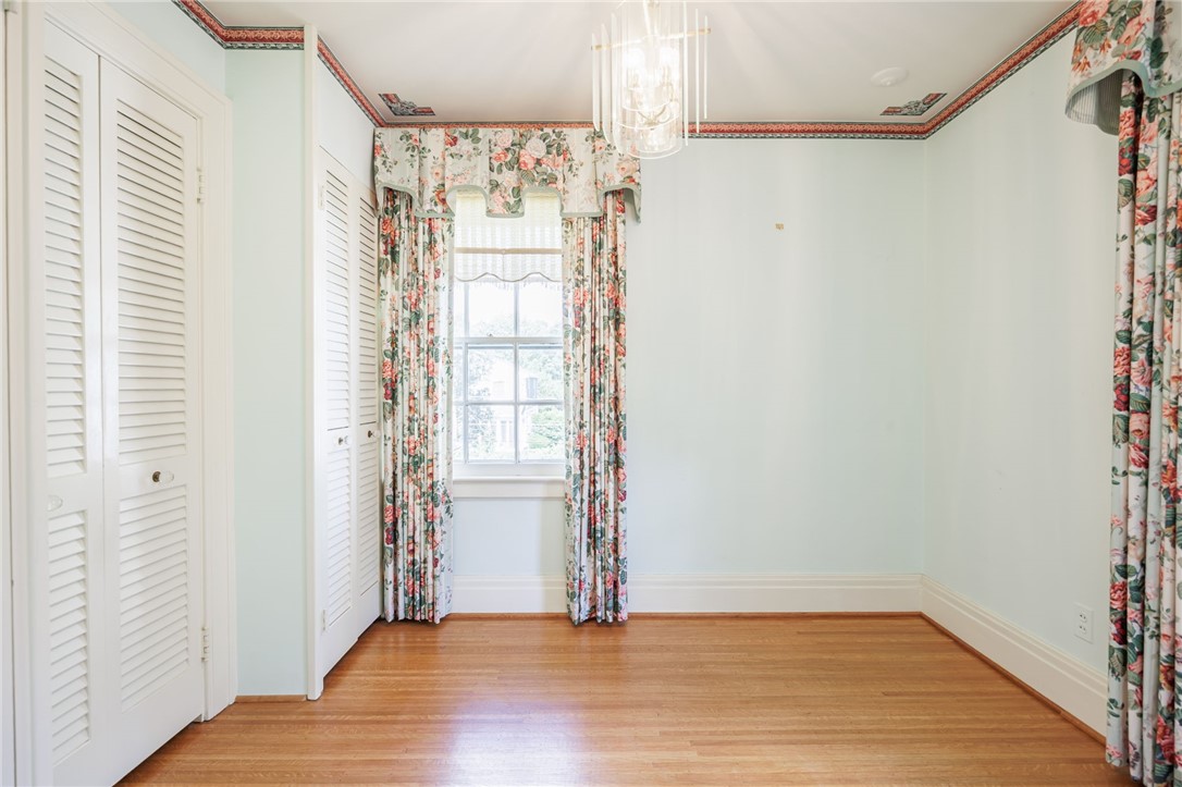 389 Yarmouth Road Rochester, NY 14610 - Photo 31 of 50