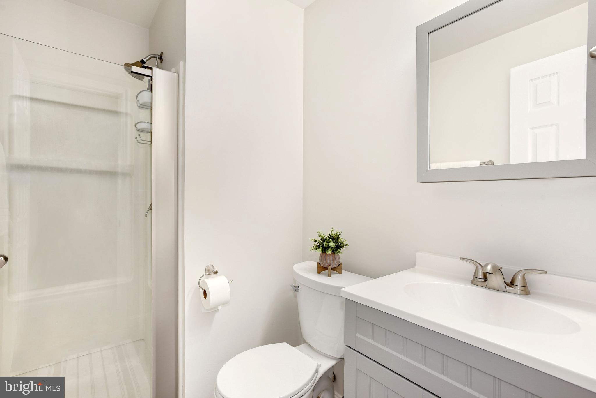 11684 Stockbridge Lane Reston, VA 20194 - Photo 27 of 39 Updated basement bathroom