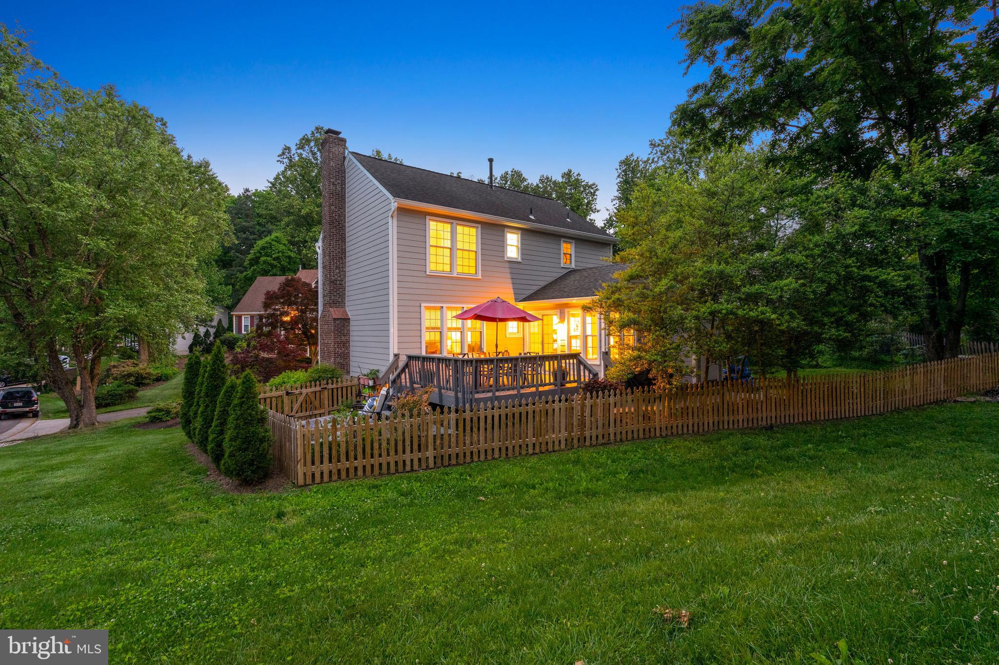 11684 Stockbridge Lane Reston, VA 20194 - Photo 3 of 39 Lush landscaping and so much room to play