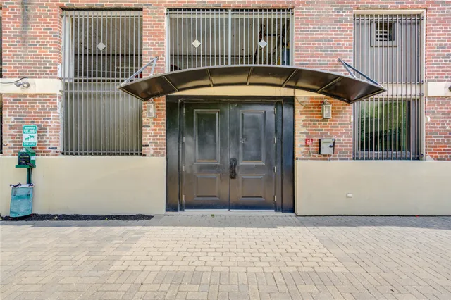 $180,000 | 2205 McKinney Street, Unit 510, Houston, TX 77003