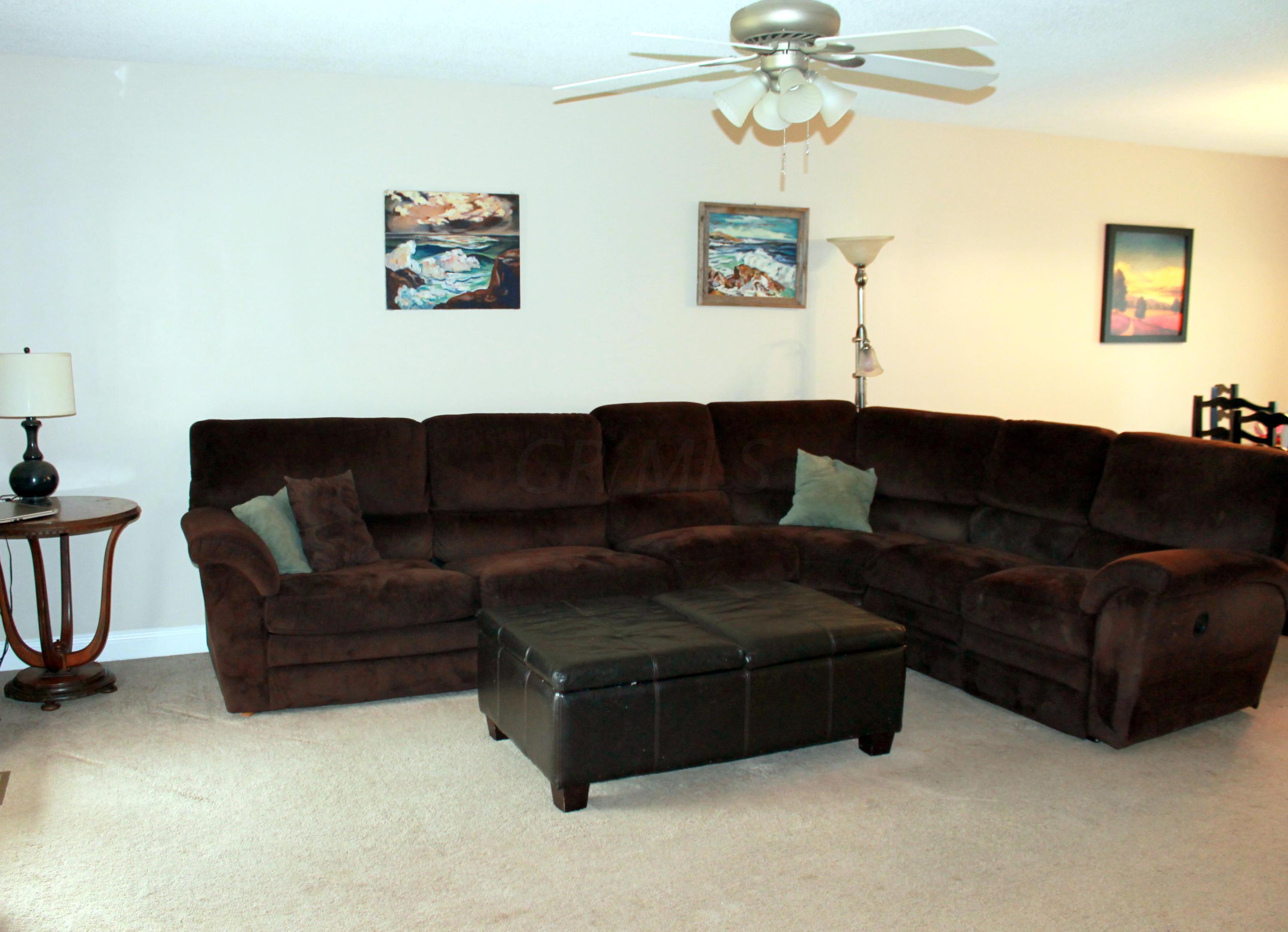 7994 Summit Road Southwest Pataskala, OH 43068 - Photo 4 of 33 Gallery Image 4