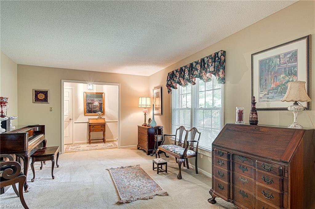 240 Epping Road Clemmons, NC 27012 - Photo 5 of 30 Gallery Image 5