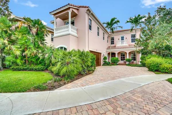 $9,975 | 128 Tulip Tree Court, Jupiter, FL 33458